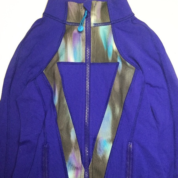 Active Sweater - Picture 3 of 6